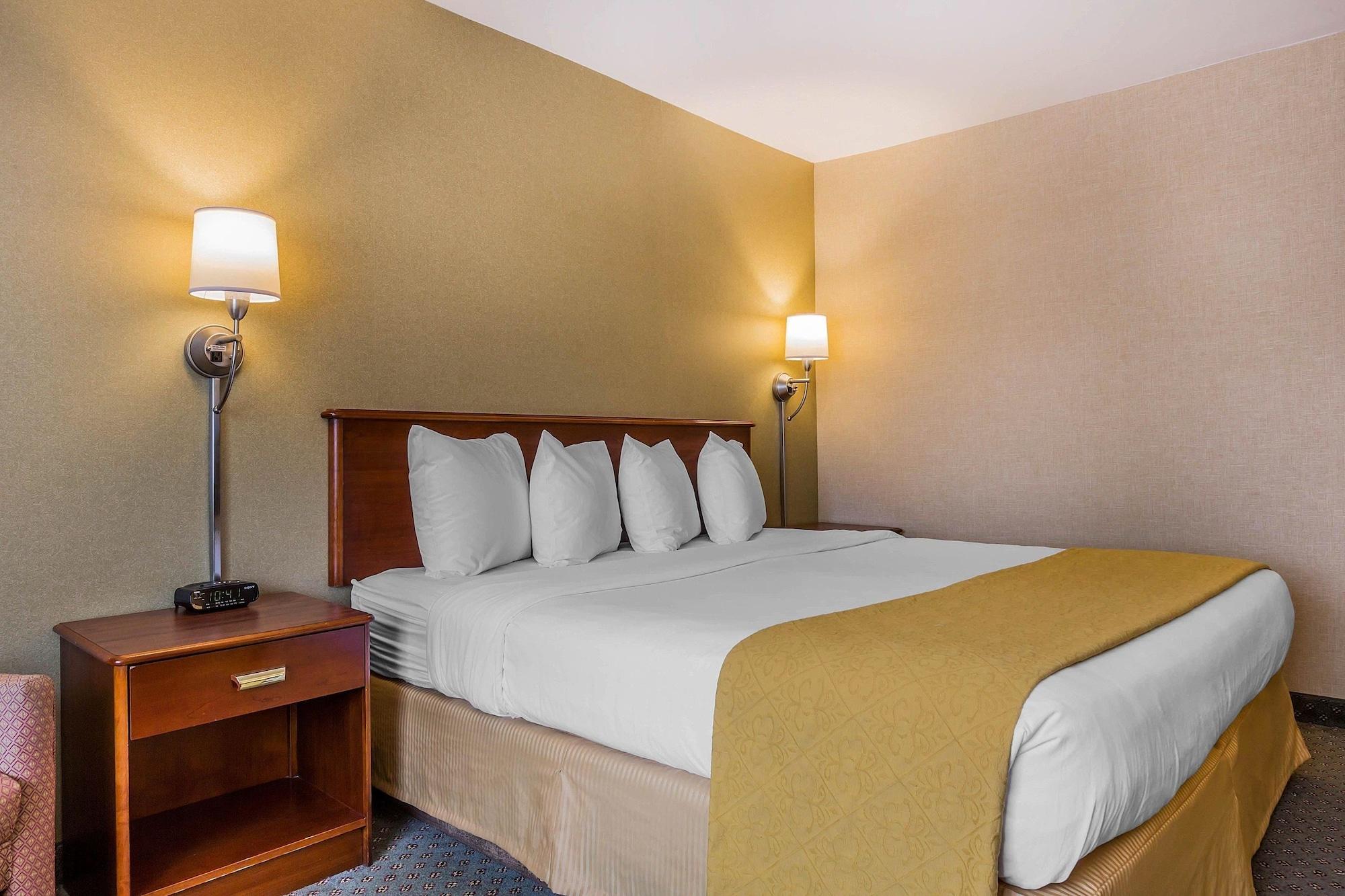 Quality Inn Hyde Park - Poughkeepsie North Экстерьер фото